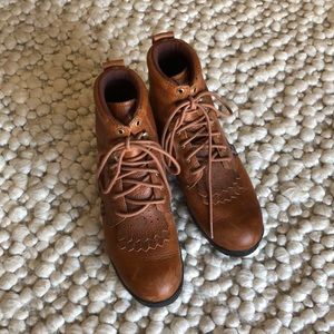 Justin Hiking Boots, Size 6.5